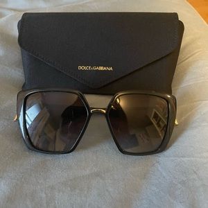 DG6156 Dolce and Gabanna Sunglasses Black w/ Grey Gradient
